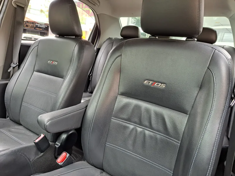 Toyota ETIOS 2017