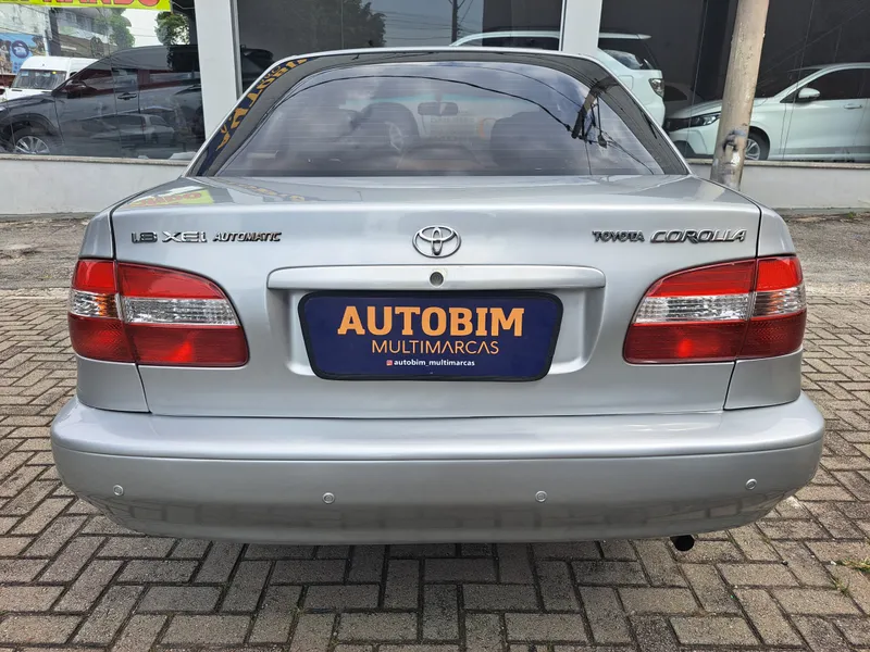 Toyota Corolla 2000