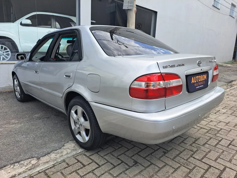 Toyota Corolla 2000
