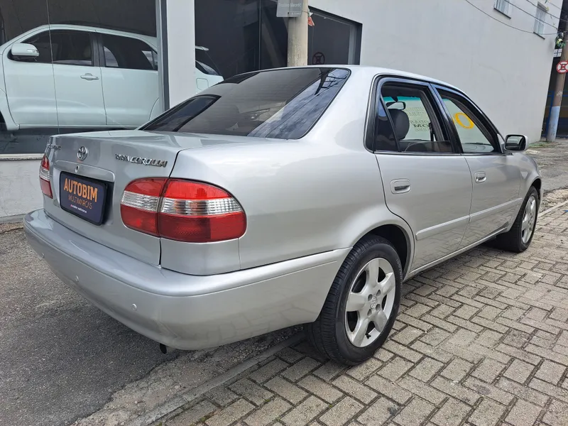 Toyota Corolla 2000