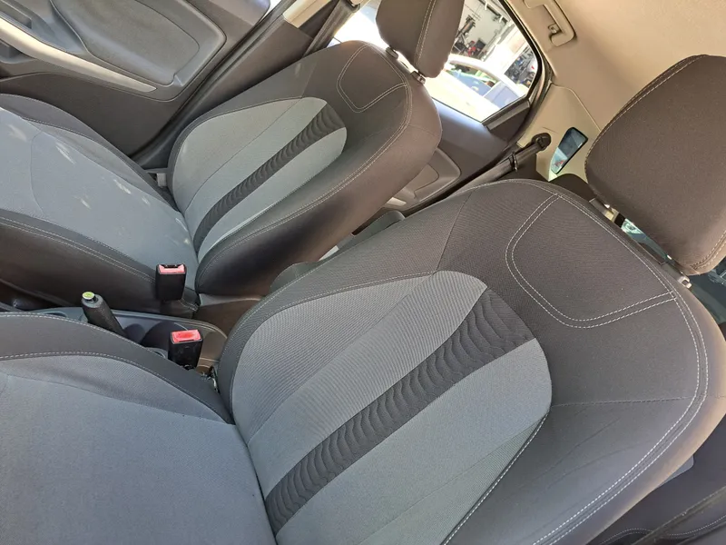 Ford EcoSport 2015