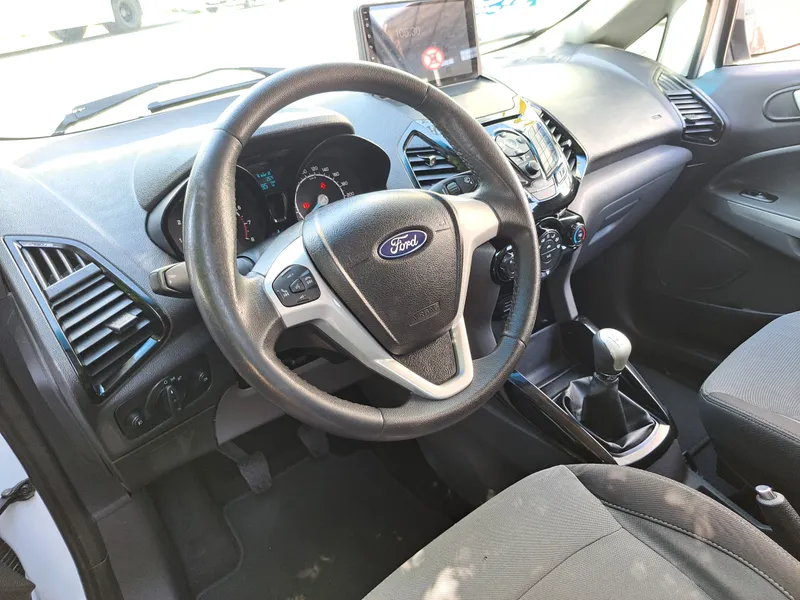 Ford EcoSport 2015