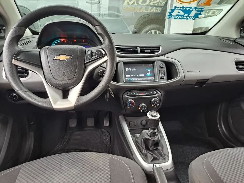 Chevrolet Onix 2018