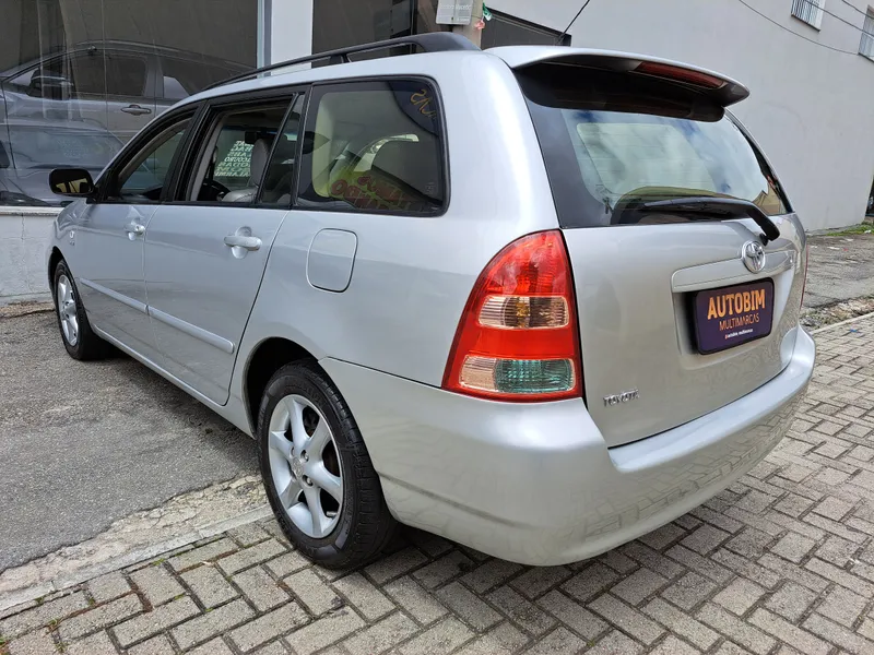 Toyota Corolla Fielder 2006