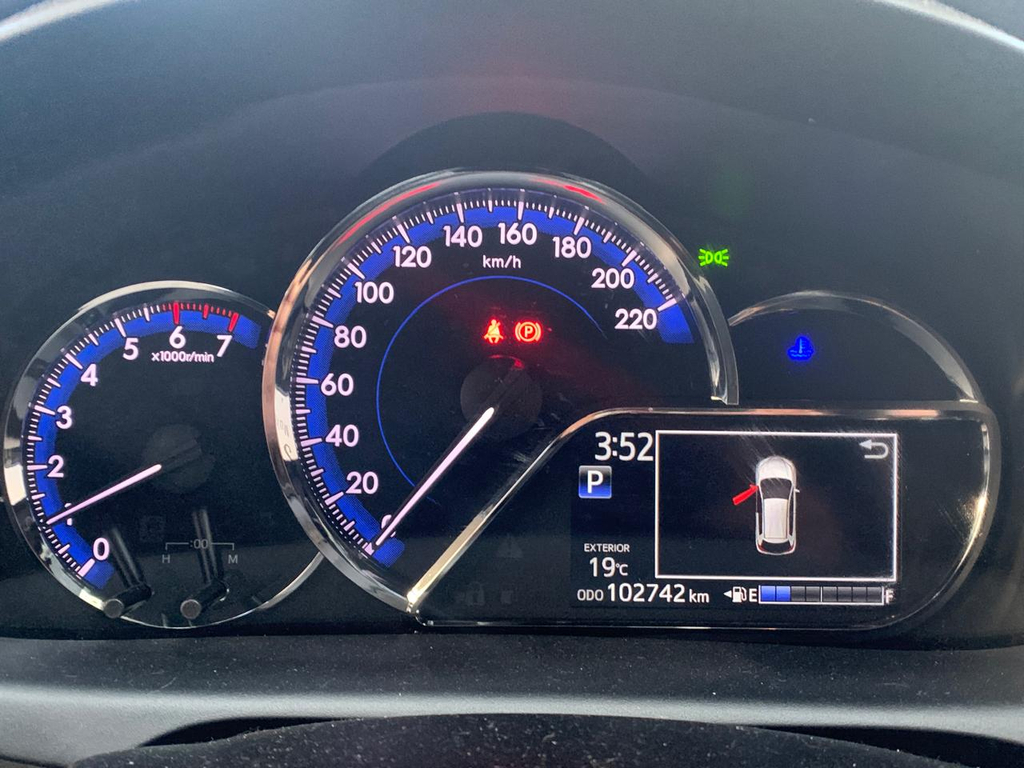 Toyota Yaris Prata