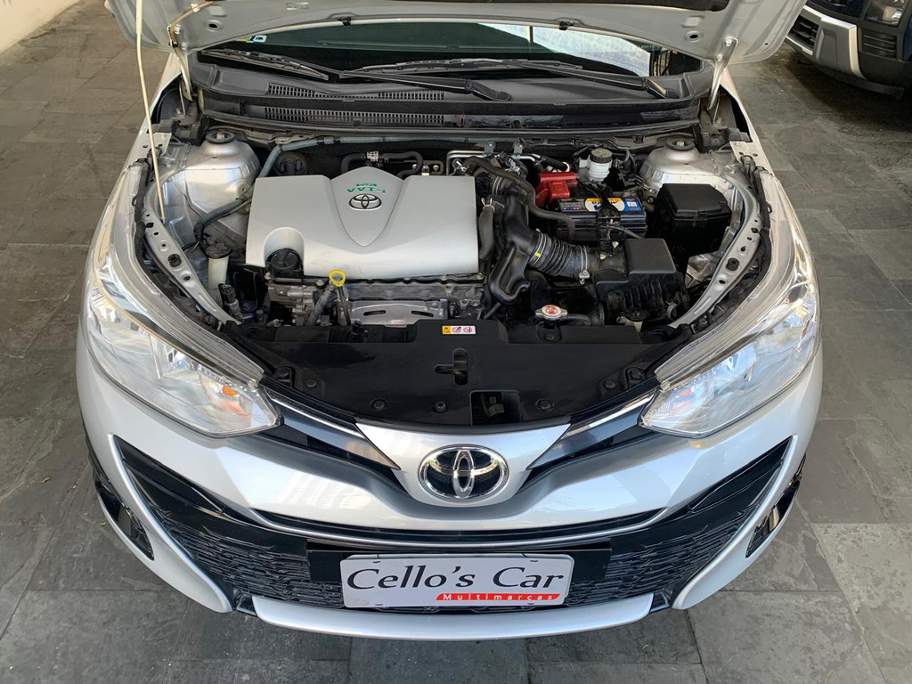 Toyota Yaris Prata