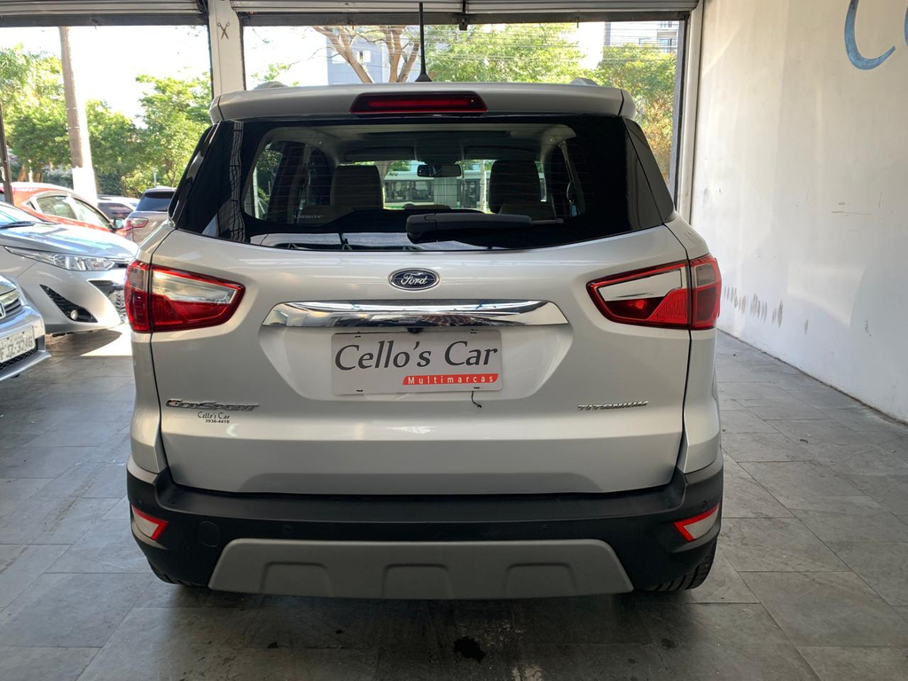 Ford EcoSport Prata