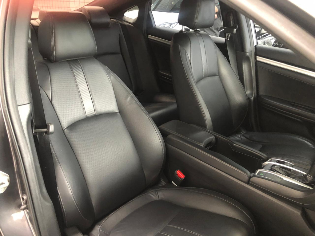 Honda Civic Cinza