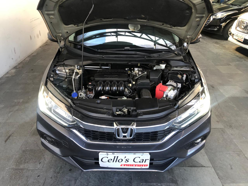 Honda City Cinza