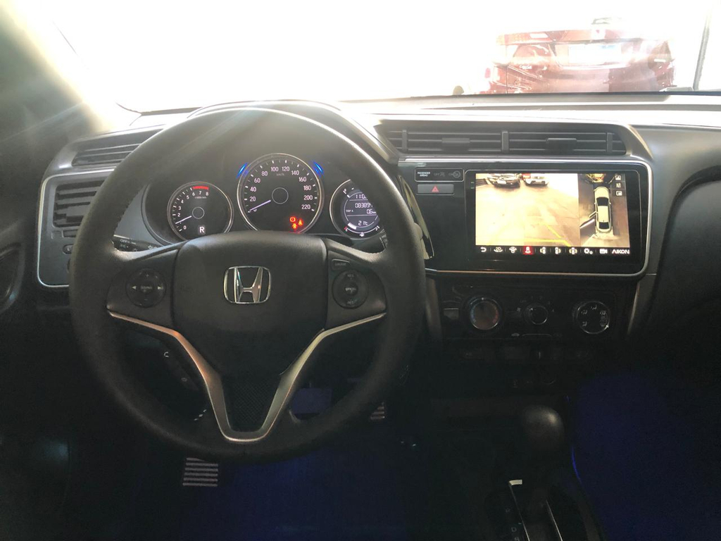Honda City Cinza