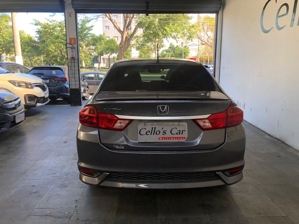 Honda City Cinza