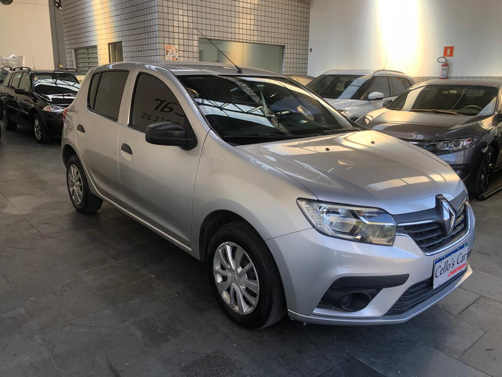Renault Sandero Prata