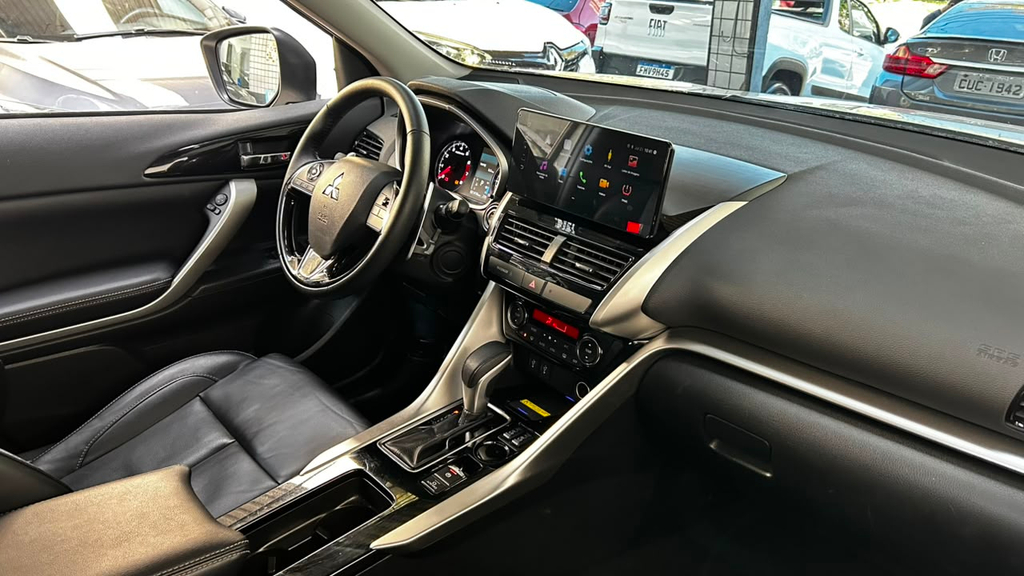 Mitsubishi Eclipse Cross Branco