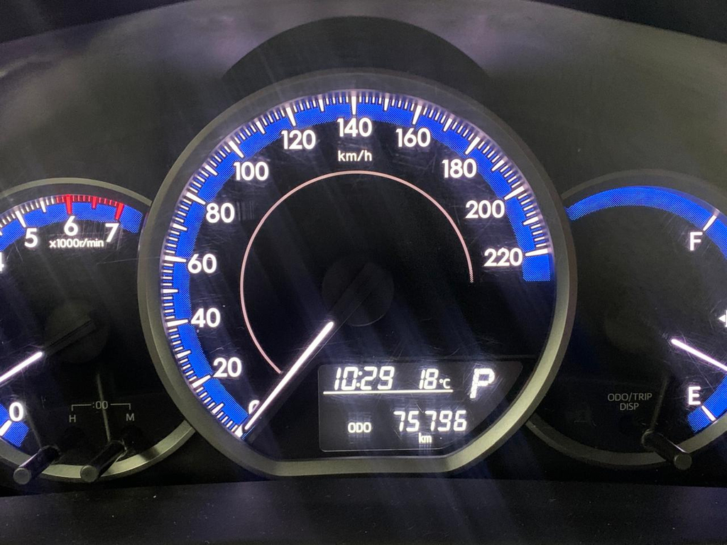 Toyota Yaris Branco