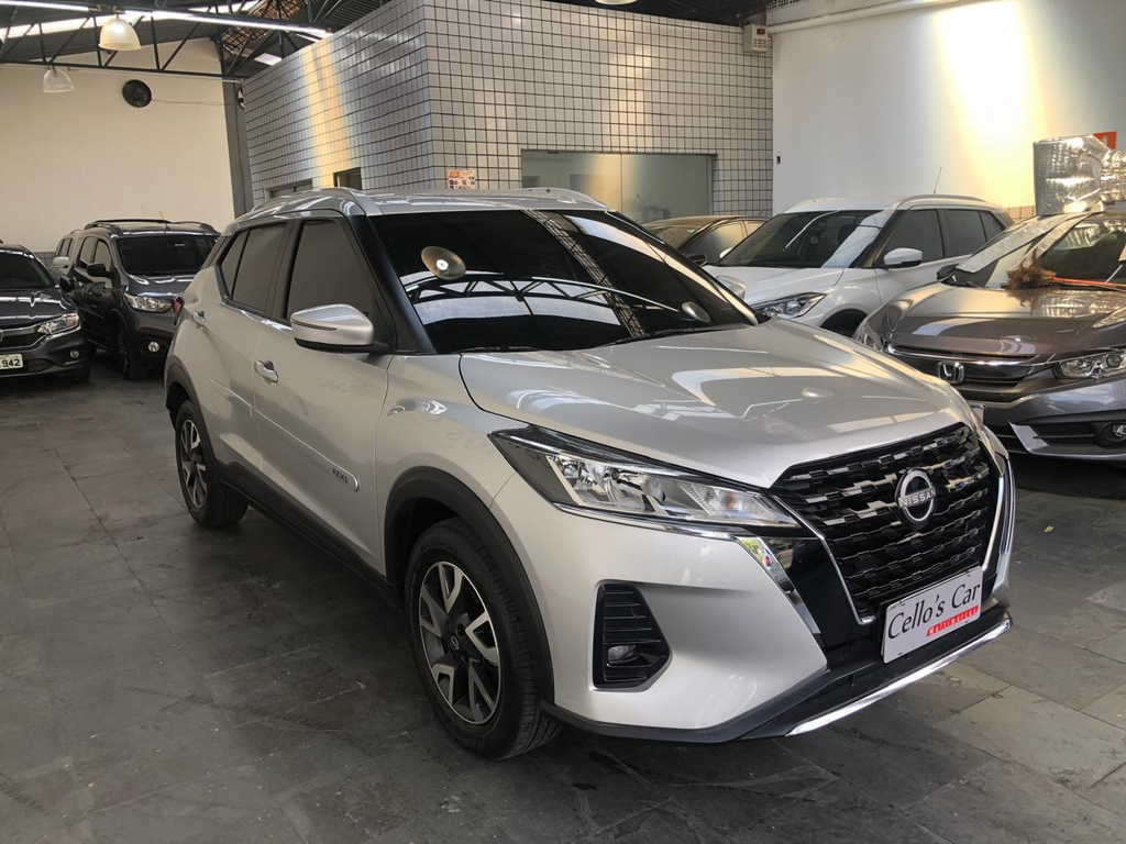 Nissan Kicks Prata