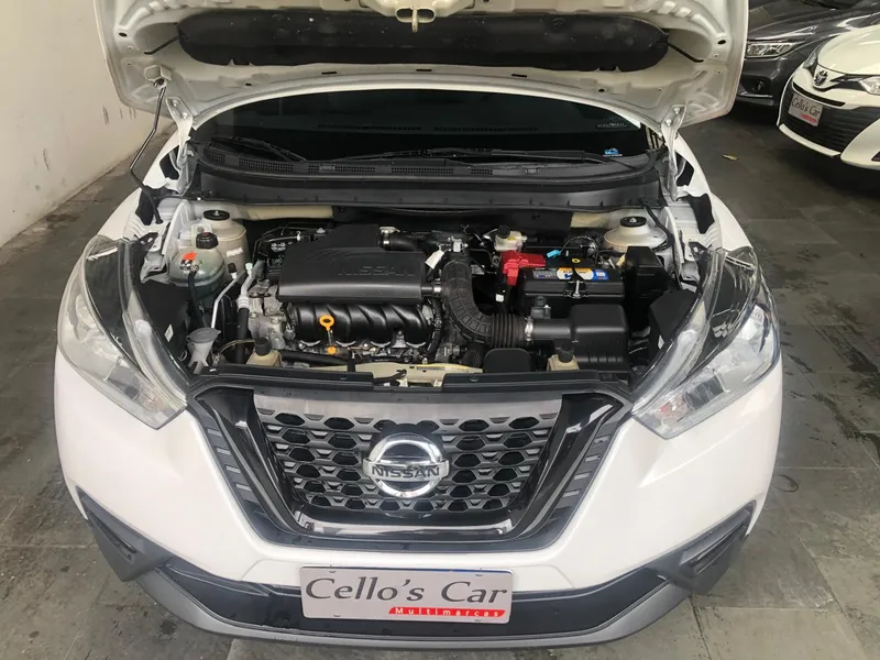 Nissan Kicks Branco