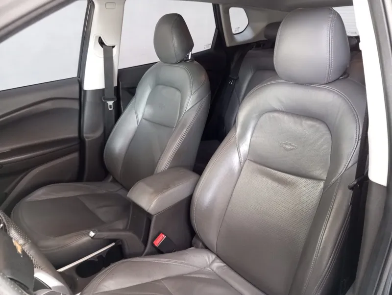 Chevrolet Tracker Preto