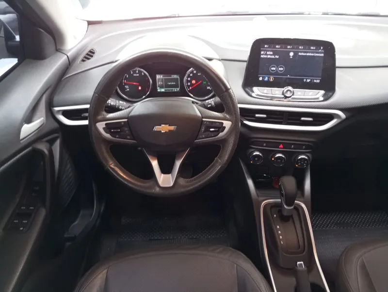 Chevrolet Tracker Preto