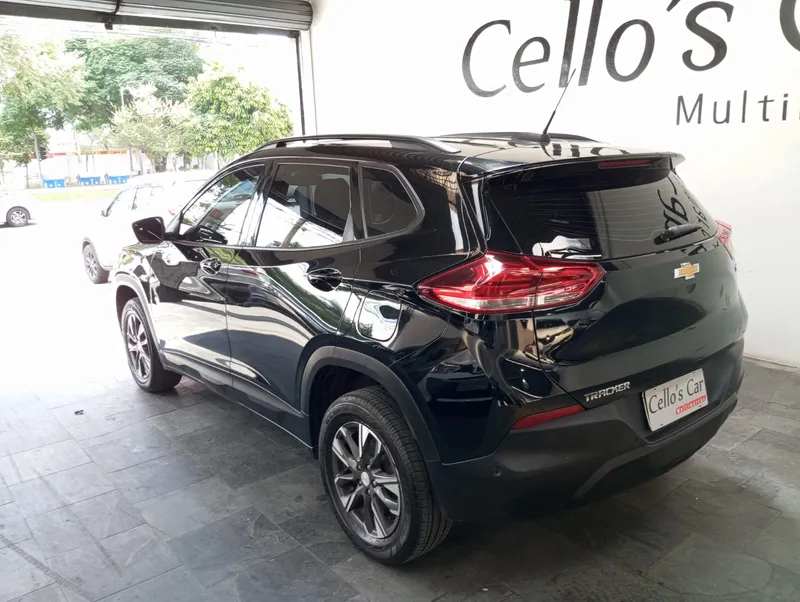 Chevrolet Tracker Preto