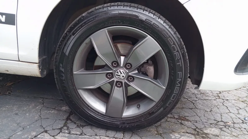 Volkswagen Fox Branco