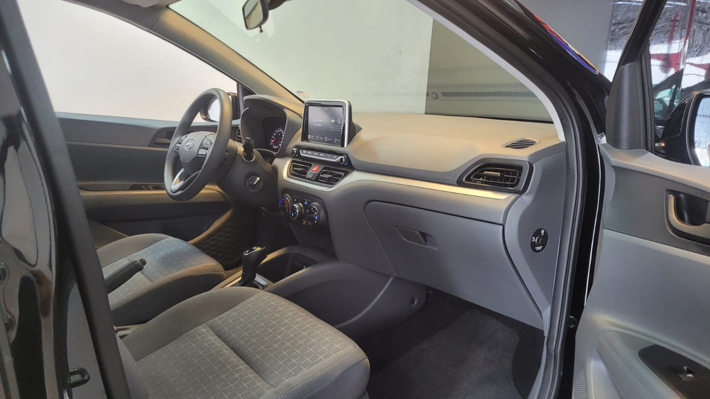 Hyundai HB20S Preto