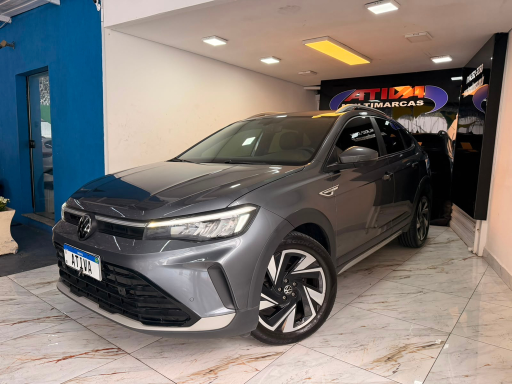 Volkswagen Nivus Cinza