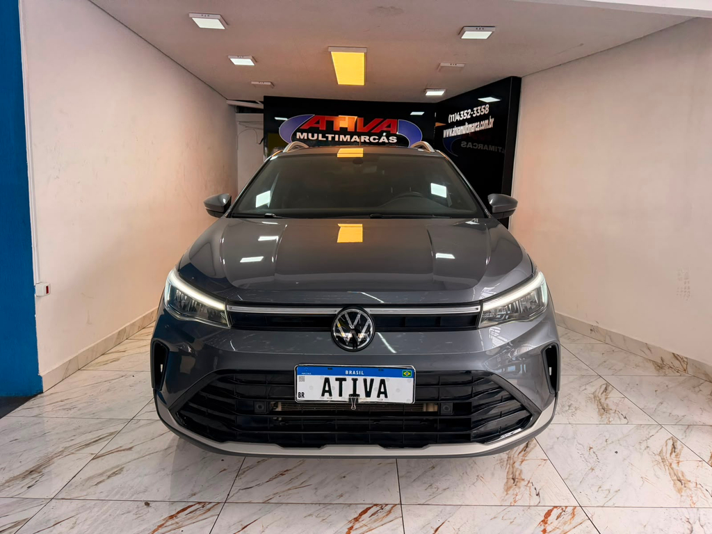 Volkswagen Nivus Cinza