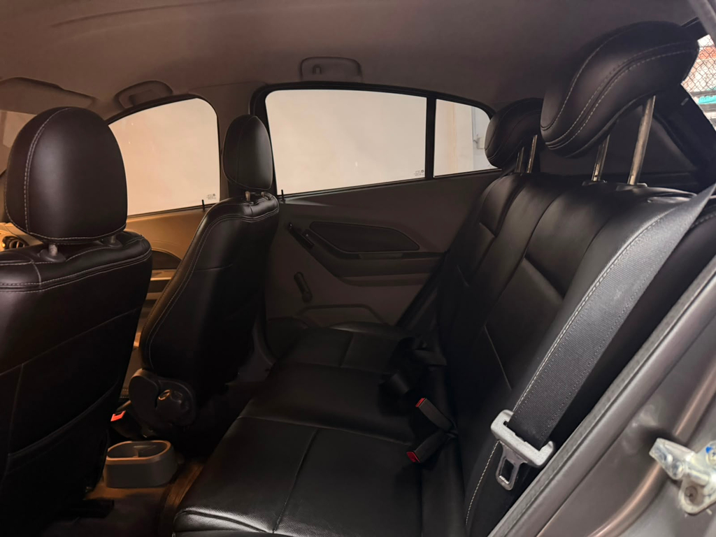 Chevrolet Agile Cinza