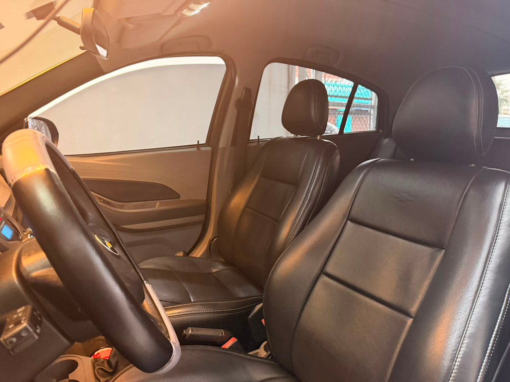 Chevrolet Agile Cinza