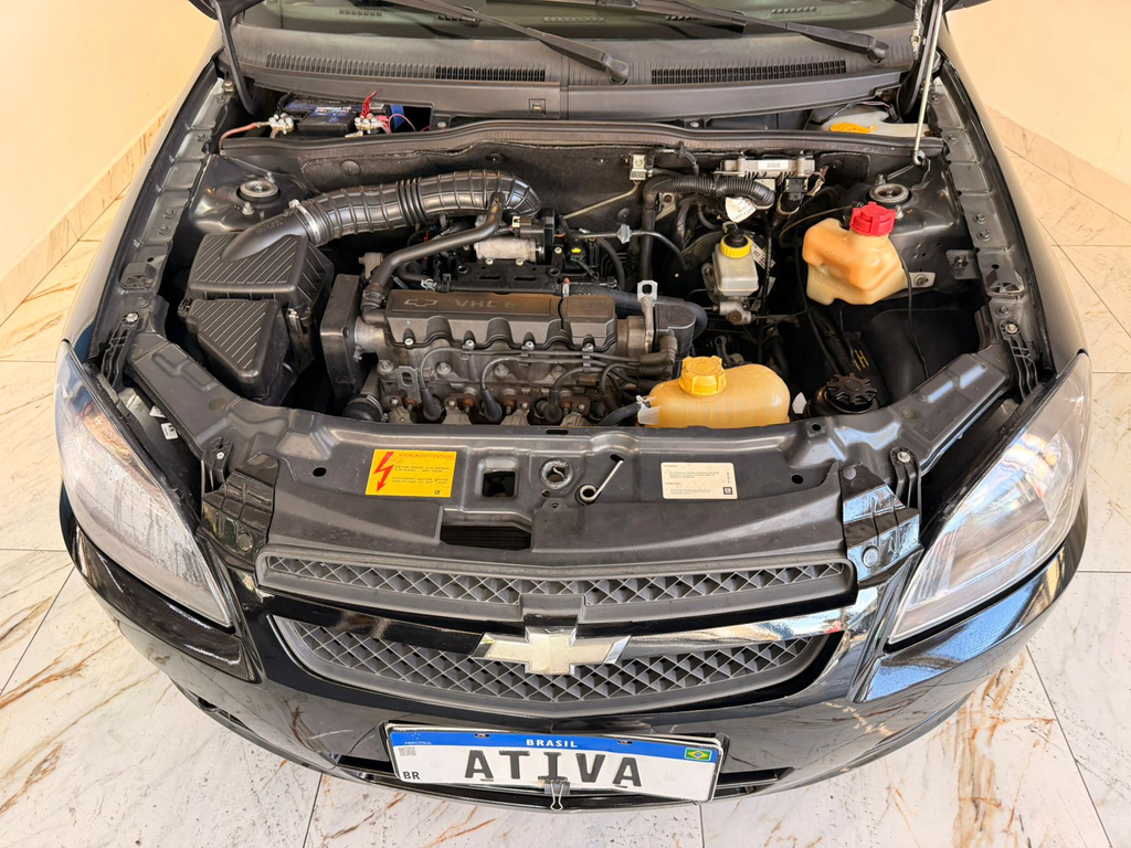 Chevrolet Celta Preto