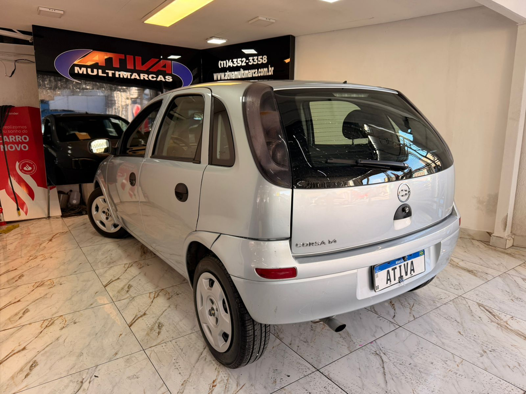 Chevrolet Corsa Prata