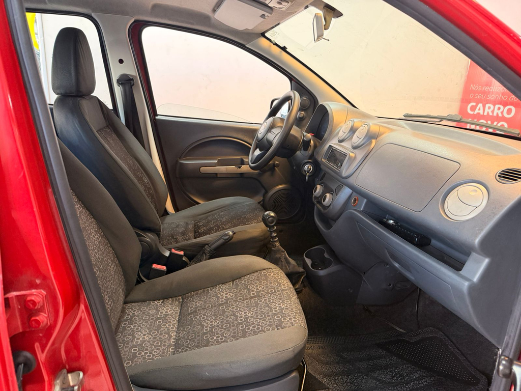 Fiat Uno Vermelho