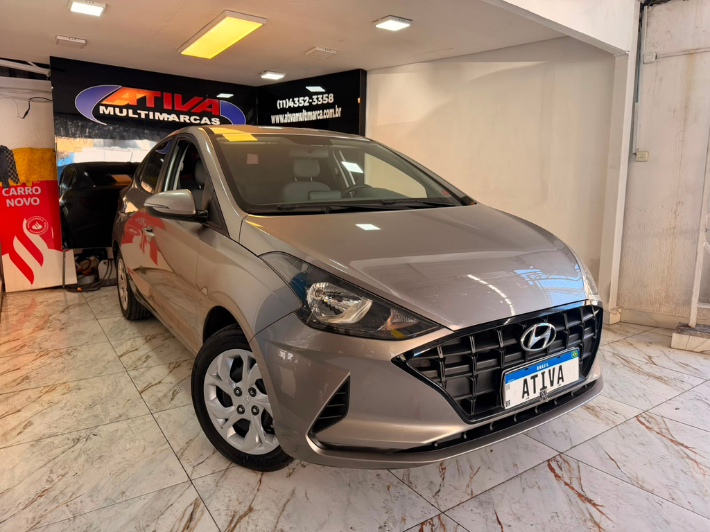 Hyundai HB20S Prata