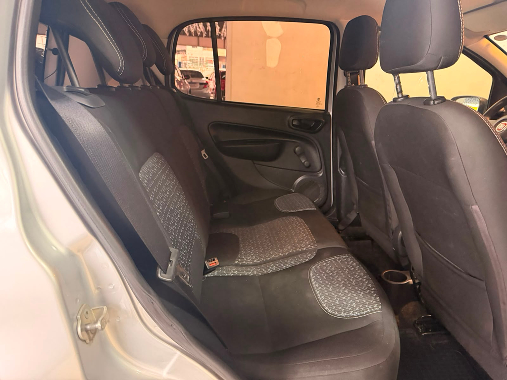 Fiat Uno Prata
