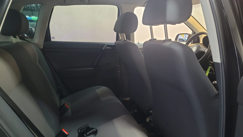 Volkswagen Polo Preto