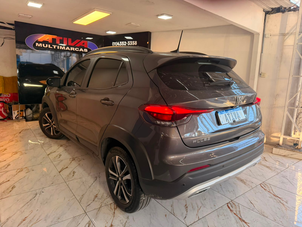 Fiat PULSE Cinza