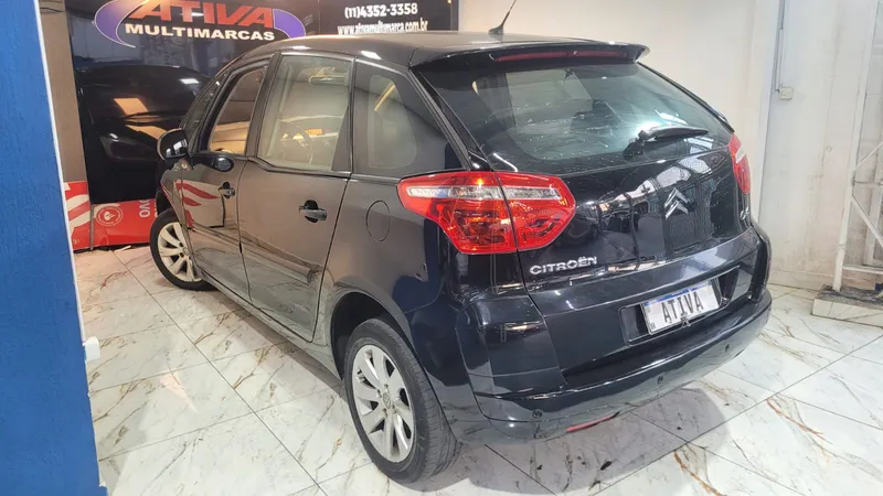 Citroen C4 Picasso Preto
