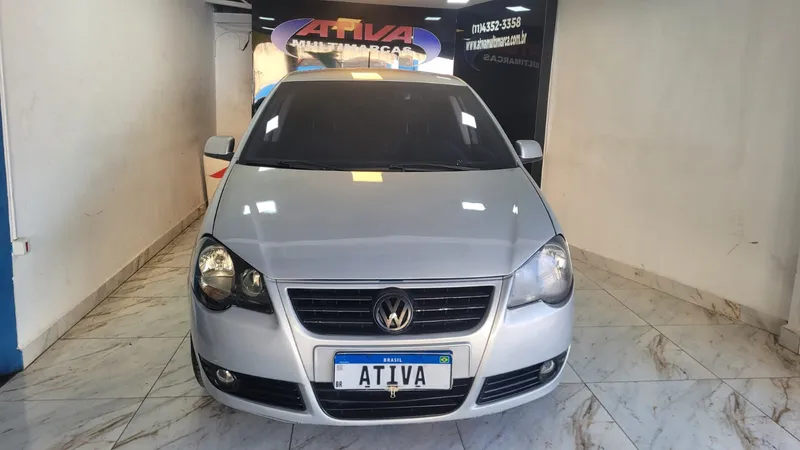 Volkswagen Polo Prata