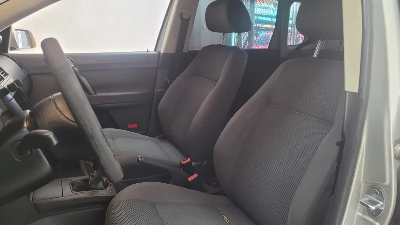 Volkswagen Polo Prata