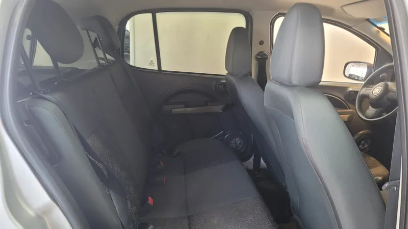 Fiat Uno Prata