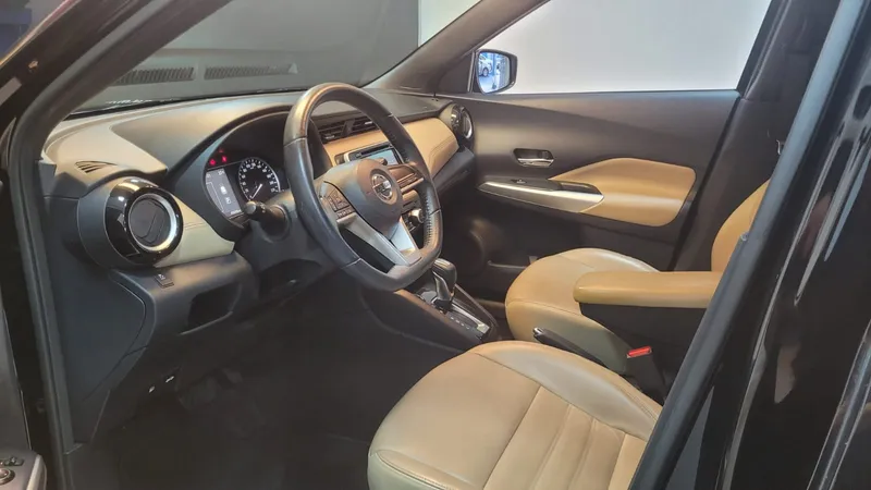 Nissan Kicks Preto