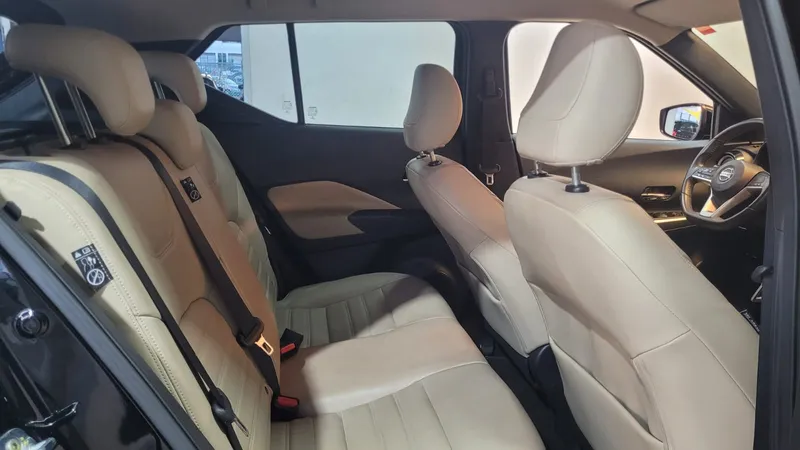Nissan Kicks Preto