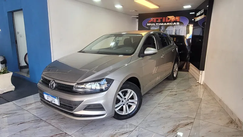 Volkswagen Polo Prata