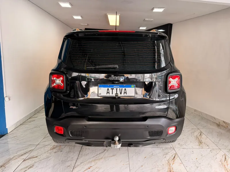 Jeep Renegade Preto