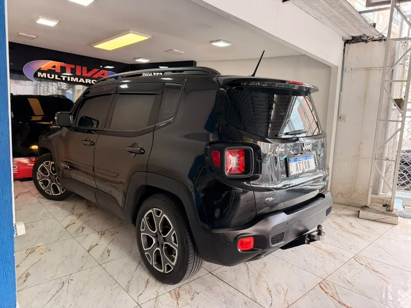 Jeep Renegade Preto