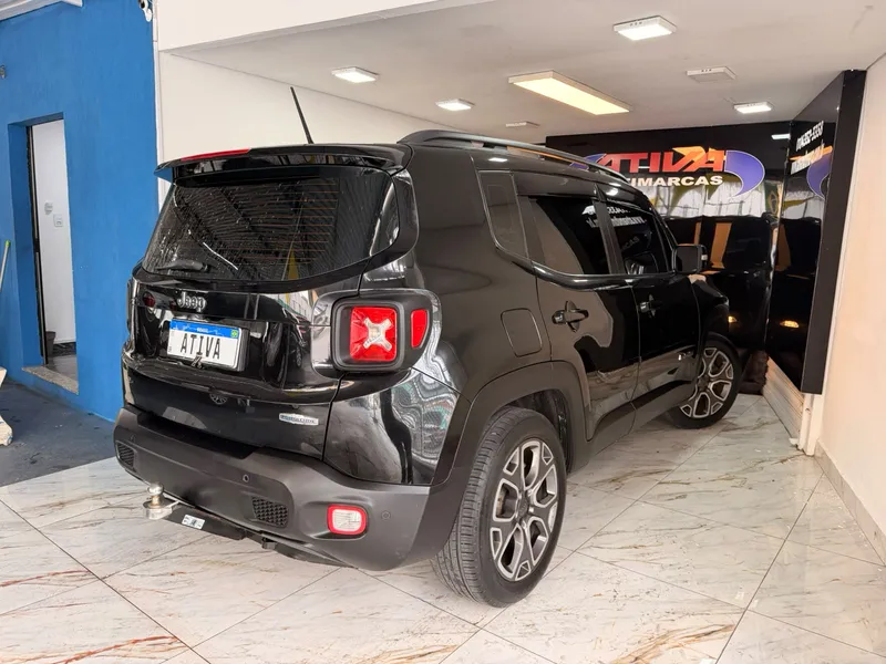 Jeep Renegade Preto