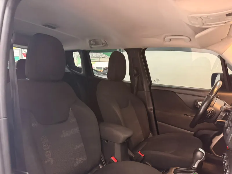 Jeep Renegade Preto