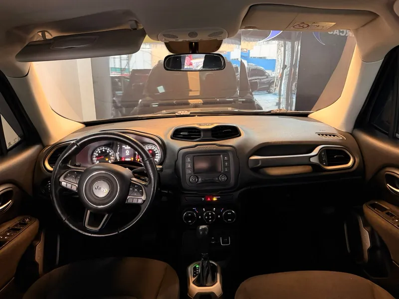 Jeep Renegade Preto