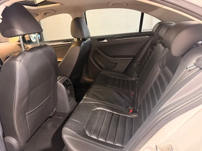 Volkswagen Jetta Branco
