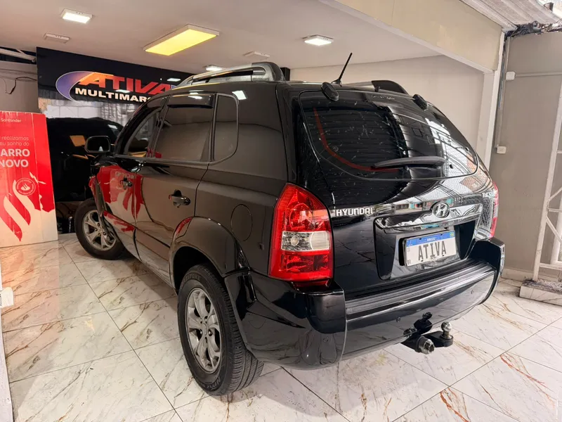Hyundai Tucson Preto